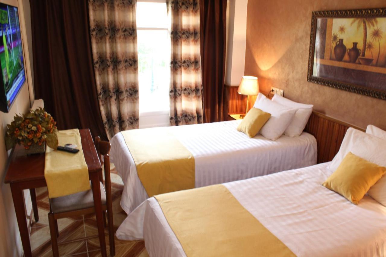 Hotel El Hayat Batna Exterior photo